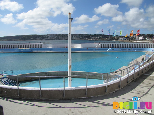 SX08905 Jubilee pool, Penzance